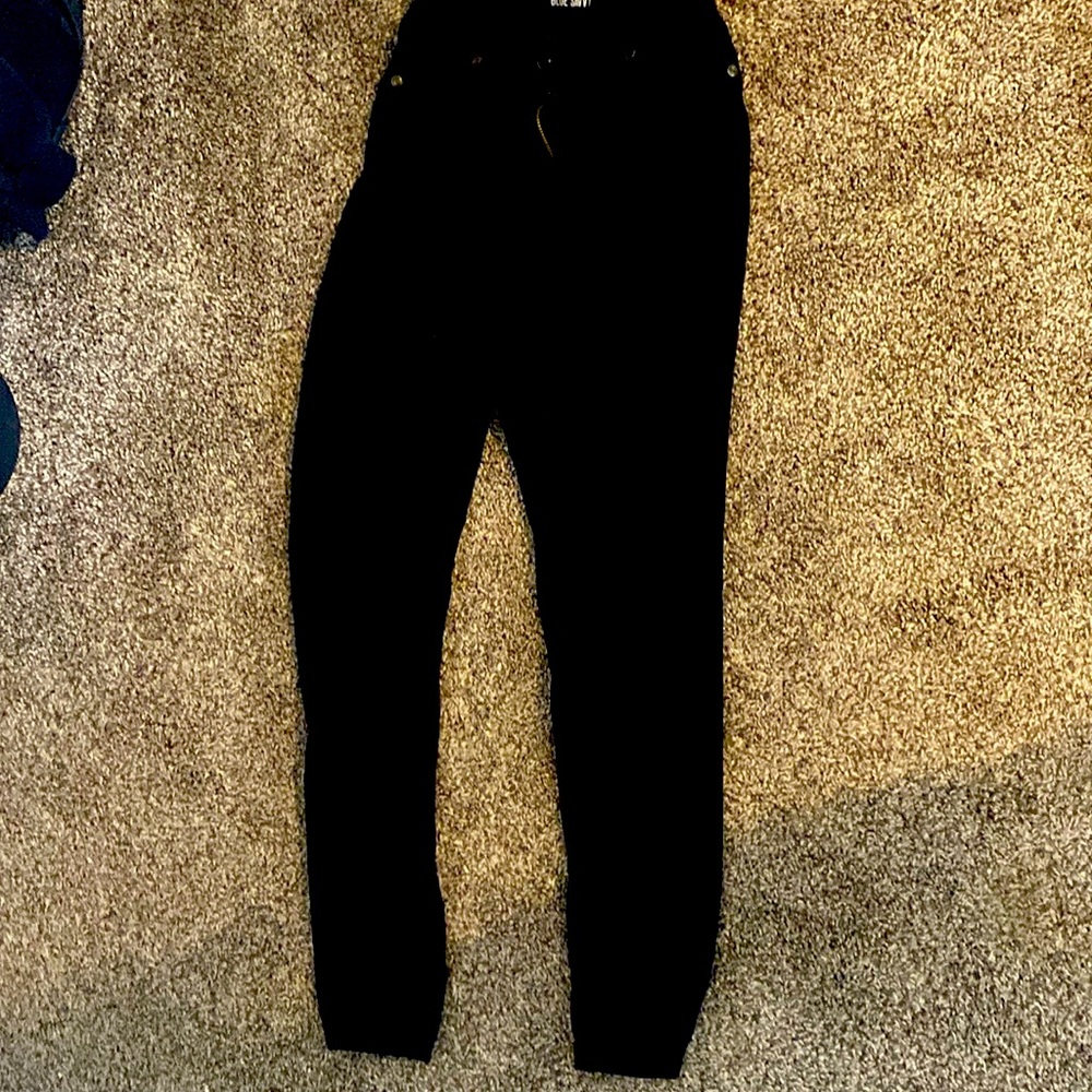 Black jeggings